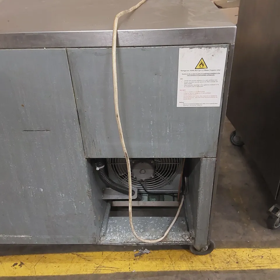 WILLIAMS EMERALD GASTRONORM COUNTER FRIDGE