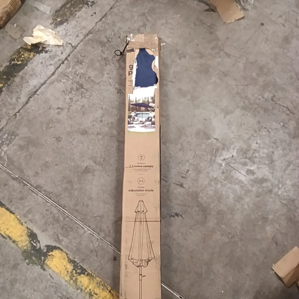 BOXED GARDEN PARASOL BLUE