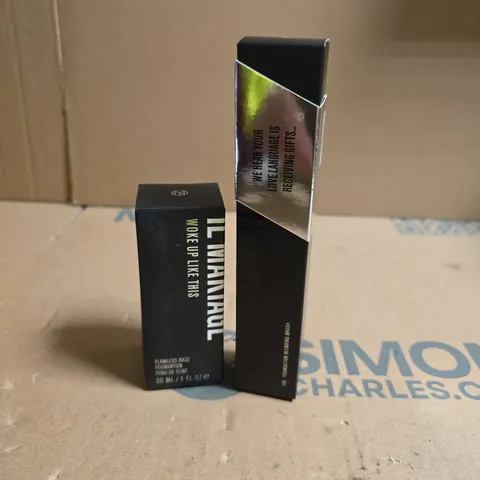 IL MAKIAGE WOKE UP LIKE THIS FOUNDATION AND MAKE UP BRUSH GIFT SET