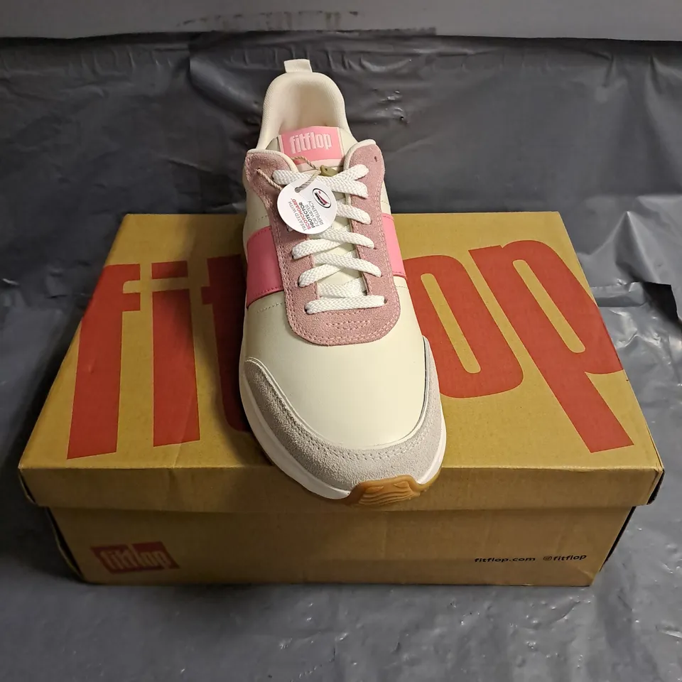 BOXED PAIR OF FITFLOP F-MODE FLOW LEATHER/SUEDE FLATFORM SNEAKERS IN CREAM/PINK PERFECT SIZE UK 8