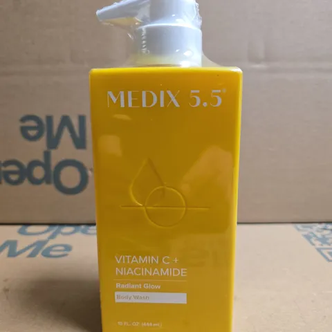 MEDIX 5.5 VITAMIN C + NIACINAMIDE BODY WASH – RADIANT GLOW, 15 FL OZ 