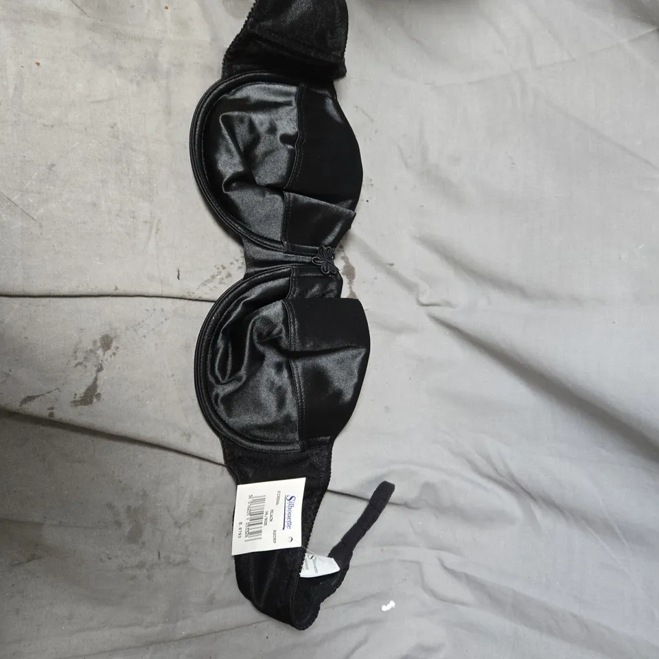 BOX OF APPROXIMATELY 20 ASSORTERD CLOTHING ITEMS INCLUDING SUSA BRAS (BLACK & WHITE) , GUY DE FRANCE BRA SIZE 34C , OSCALITO TEE SHIRT AND SILHOUETTE BRA