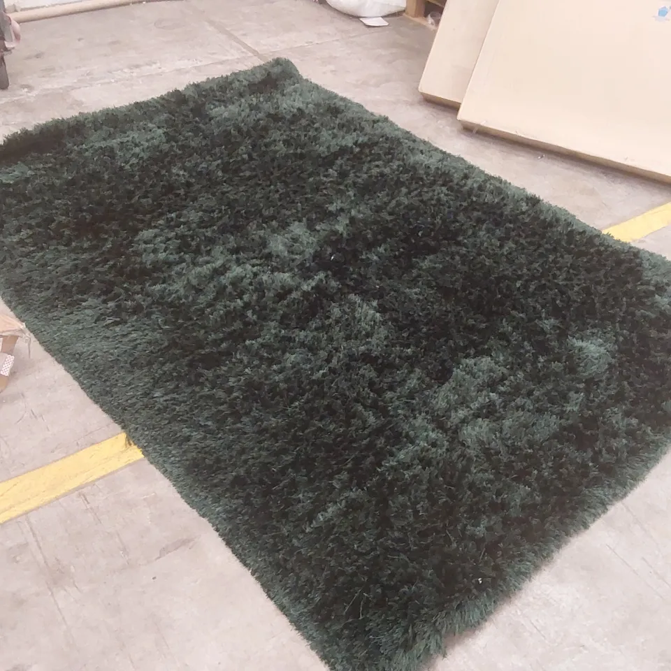 QUALITY DESIGNER AREA RUG - APPROXIMATELY 225 x 165cm