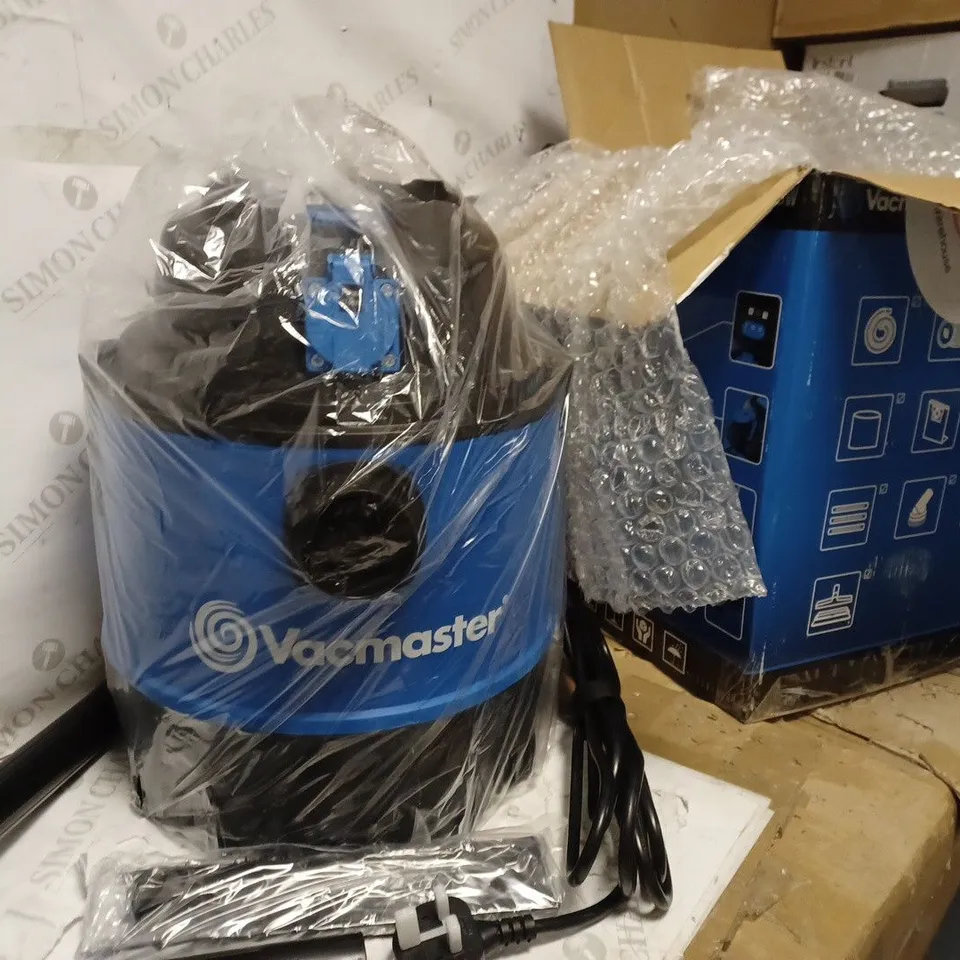 VACMASTER WET AND DRY VACUUM CLEANER 