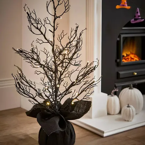 THE VERY COLLECTION 80 CM LIT HALLOWEEN TREE IN HESSIAN BAG