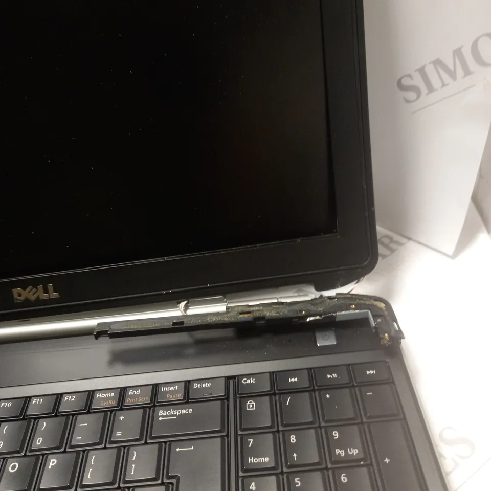 DELL LATITUDE P15F