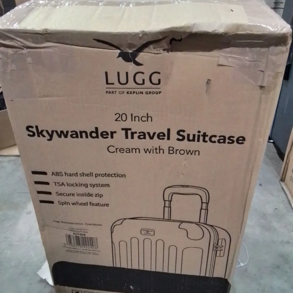 BOXED LUGG 20INCH SKYWANDER TRAVEL SUITCASE CREAM WITH BROWN