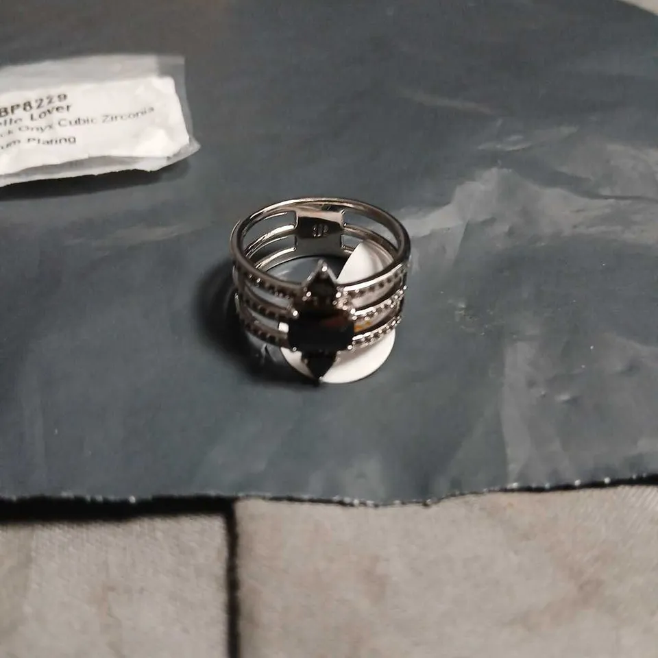 HELLO LOVER RING – BLACK ONYX & CUBIC ZIRCONIA, RHODIUM PLATED