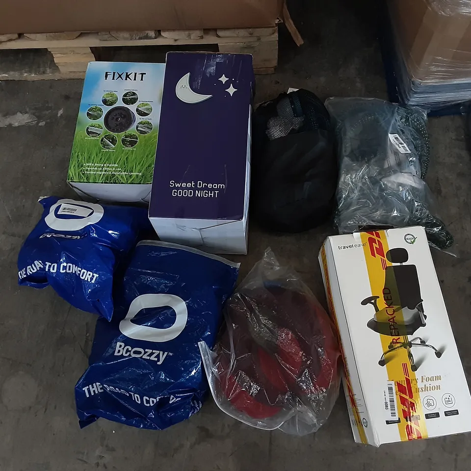 PALLET OF ASSORTED PRODUCTS TO INCLUDE FIXING EXPANDABLE HOSE, AJITEOGY SEAT CUSHION, MEMORY FOAM CERVICAL PILLOW, TRAVEL EASE MEMORY FOAM SEAT CUSHION, BCOZZY CUSHION, KISSMOON MEMORY FOAM PILLOW  