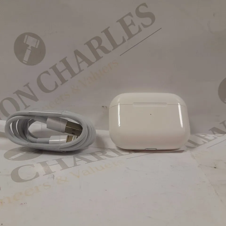 DESIGNER EAR BUDS