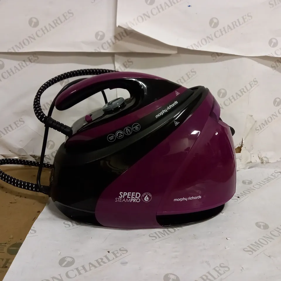 MORPHY RICHARDS SPEED STEAMPRO IRON