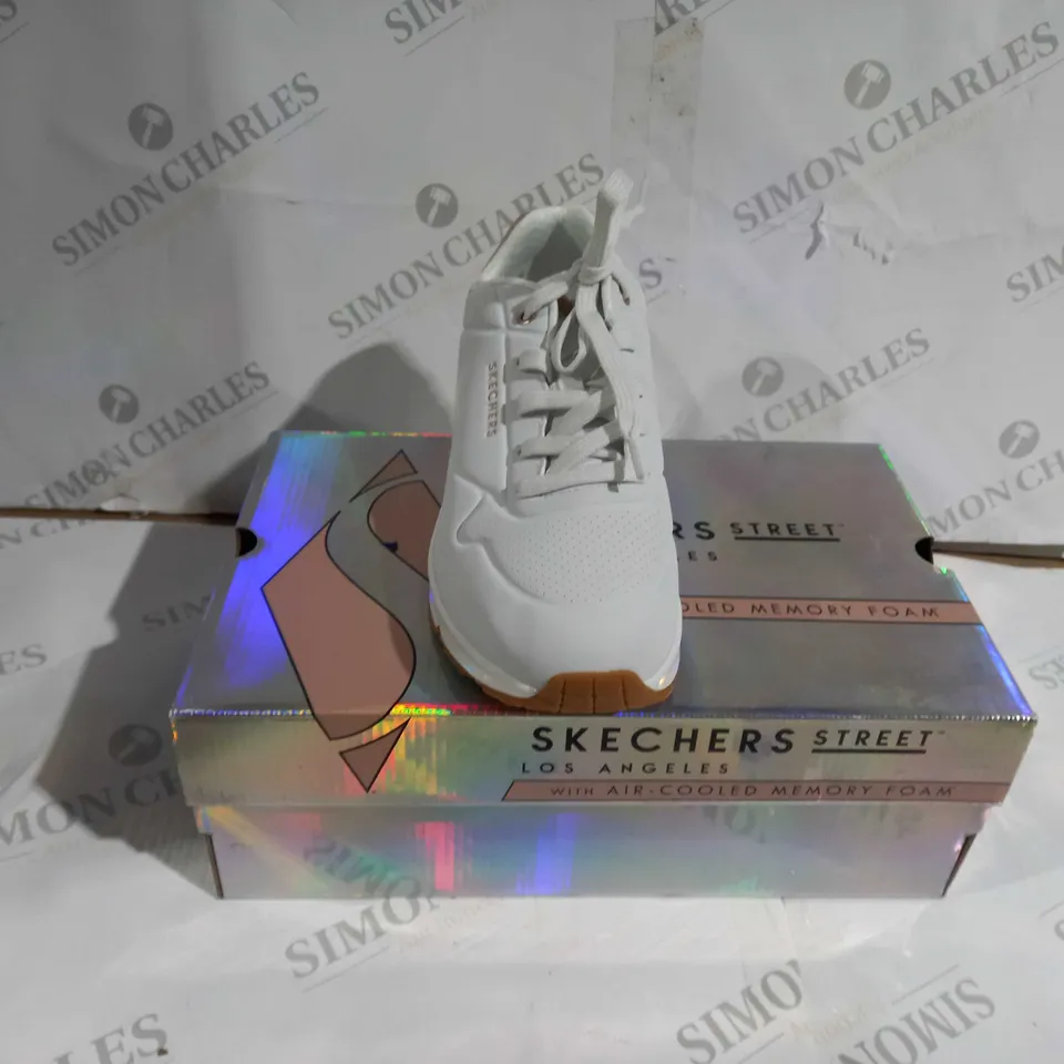 BOXED PAIR OF SKECHERS STREET SHOES WHITE/ROSE GOLD UK SIZE 7