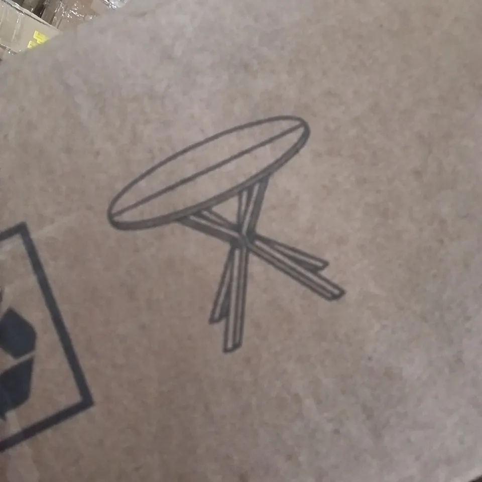 BOXED DINING / GARDEN TABLE