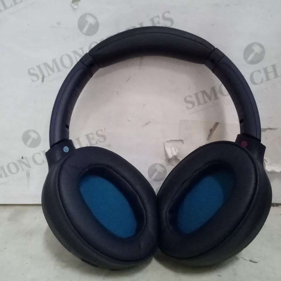 BOXED SONY WIRELESS NOISE CANCELLING STEREO HEADSET 