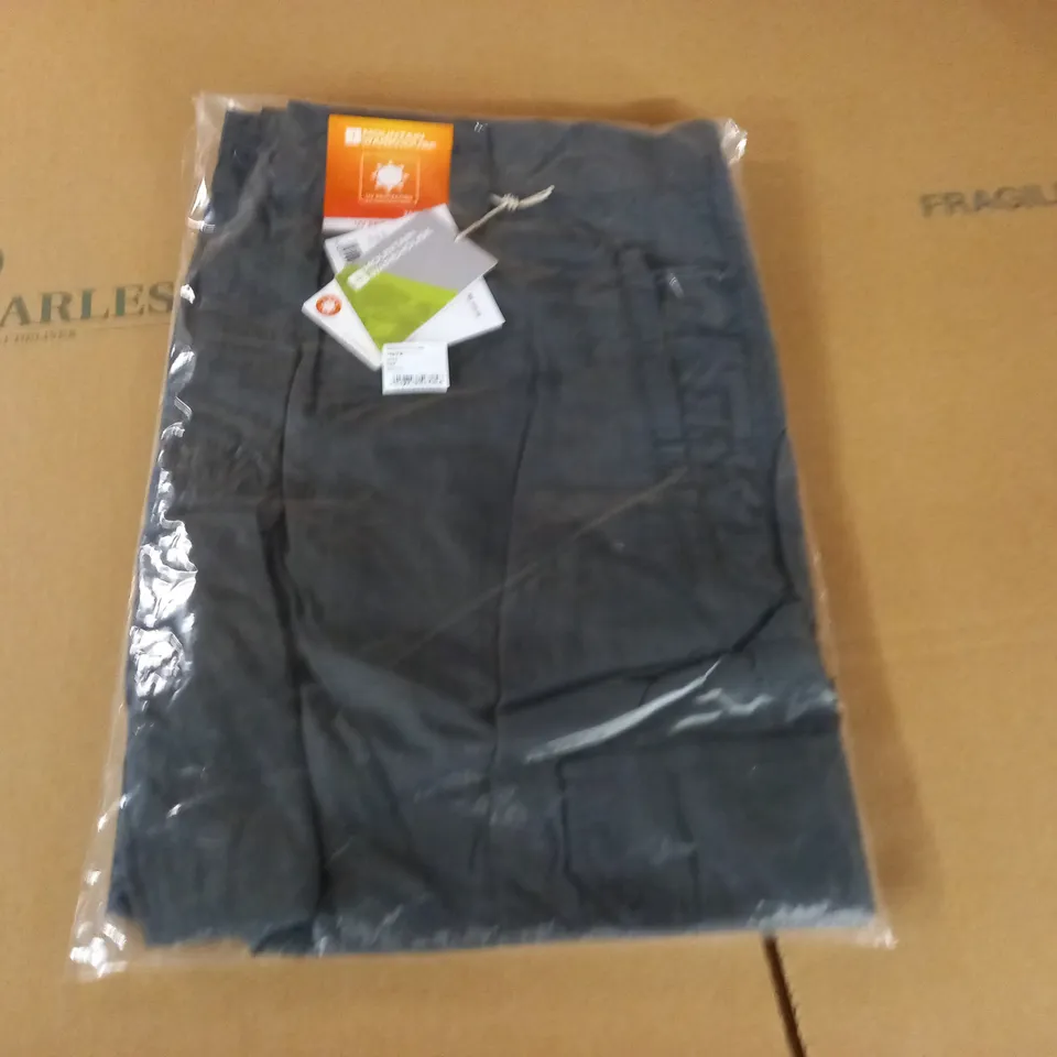 BAGGED MOUNTAIN WAREHOUSE EXPLORE TROUSERS IIN GREY - 38R