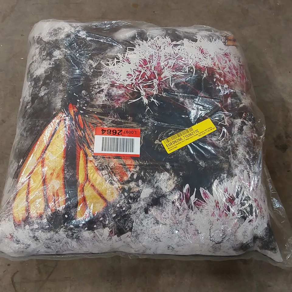 BAGGED MONARCH BUTTERFLIES VOL.2 WATERCOLOUR SCATTER CUSHION WITH FILLING 