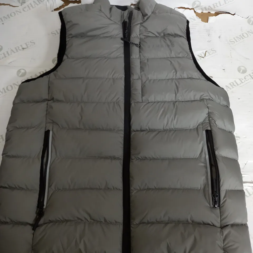 GYM KING LIGHT GREY GILET - MEDIUM