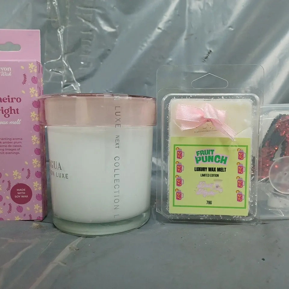 APPROXIMATELY 20 ASSORTED HOUSEHOLD ITEMS TO INCLUDE WAX MELTS, SCENTED CANDLE, ETC