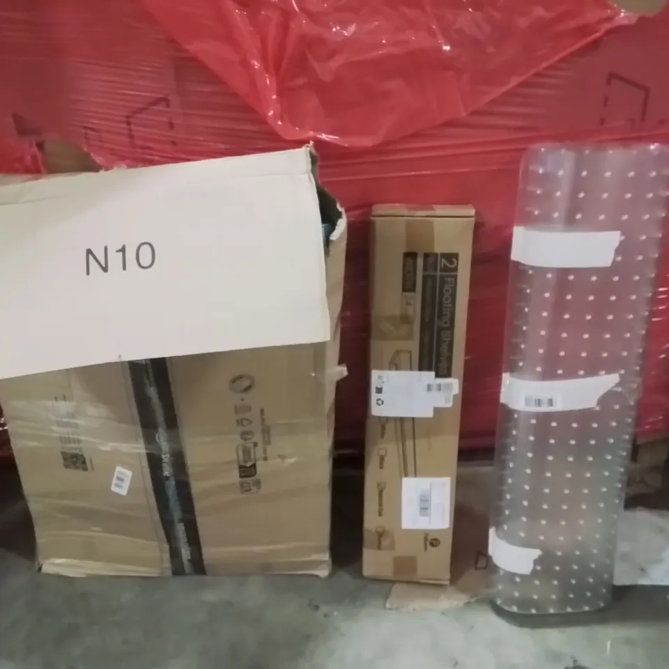 PALLET OF ASSORTED HOUSEHOLD GOODS AND PRODUCTS TO INCLUDE;RUG,FLOATING SHELVES,CHAIR MAT