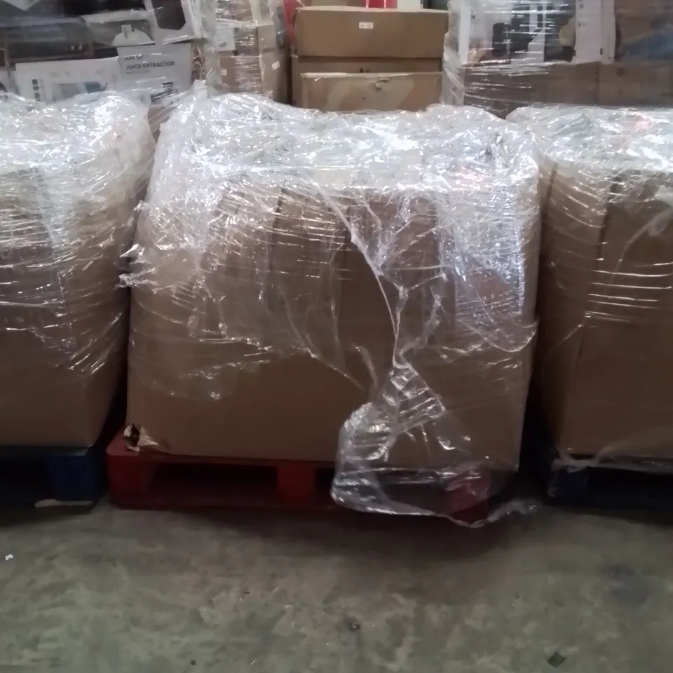 PALLET CONTAINING A LARGE QUANTITY OF PHONE CASES,SCREEN PROTECTORS 