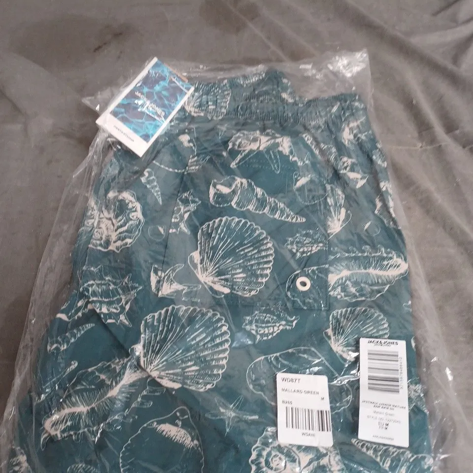 JACK AND JONES SWIM SHORT SIZE M