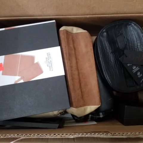 PALLET CONTAINING ASSORTED BRAND NEW PRODUCTS HERITAGE PASSPORT HOLDER & LUGGAGE SET, WASH BAGS, JEWELLERY CASES, EYE MASKS, SOCKS, HERITAGE WIRELESS SPEAKERS & MESSENGER SATCHELS