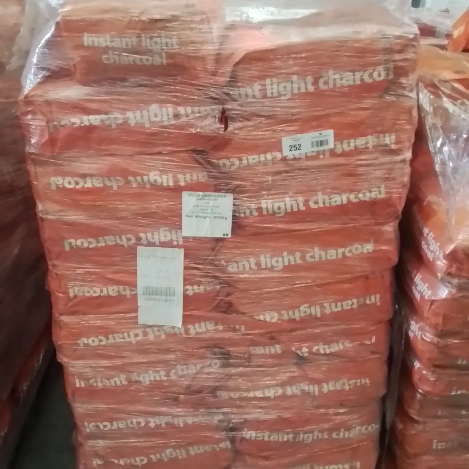 PALLET CONTAINING APPROXIMATELY 100 BRAND NEW 4 PACK INSTANT LIGHT CHARCOAL BAGS