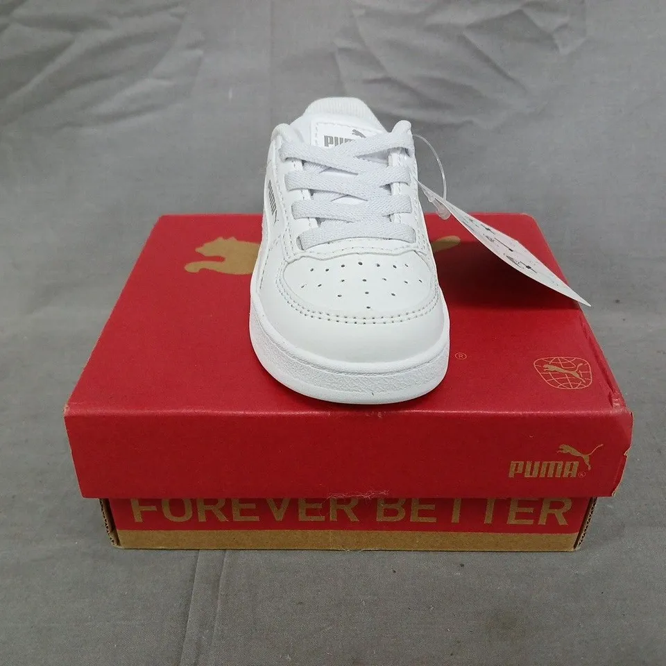 BOXED PAIR OF PUMA CAVEN 2.0 AC INFANT SHOES IN WHITE SIZE UK 4