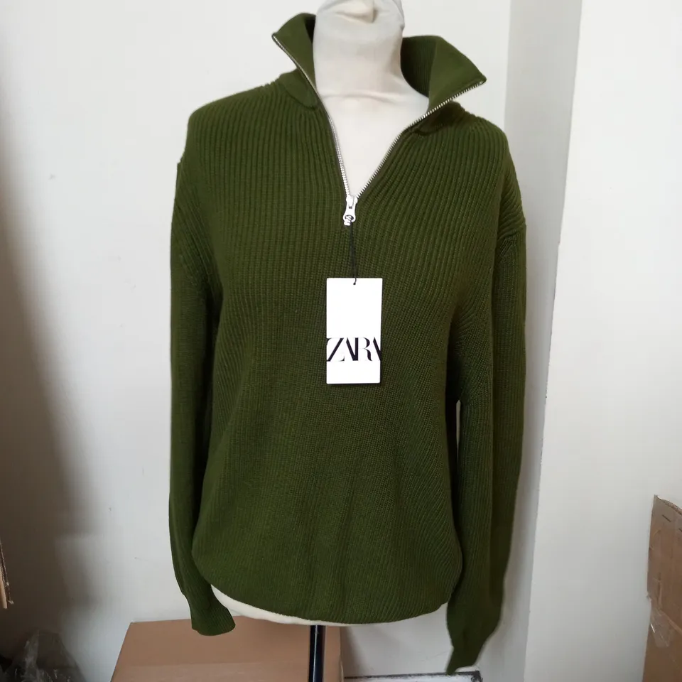 ZARA GREEN QUARTERZIP FLEECE SIZE EUR L 