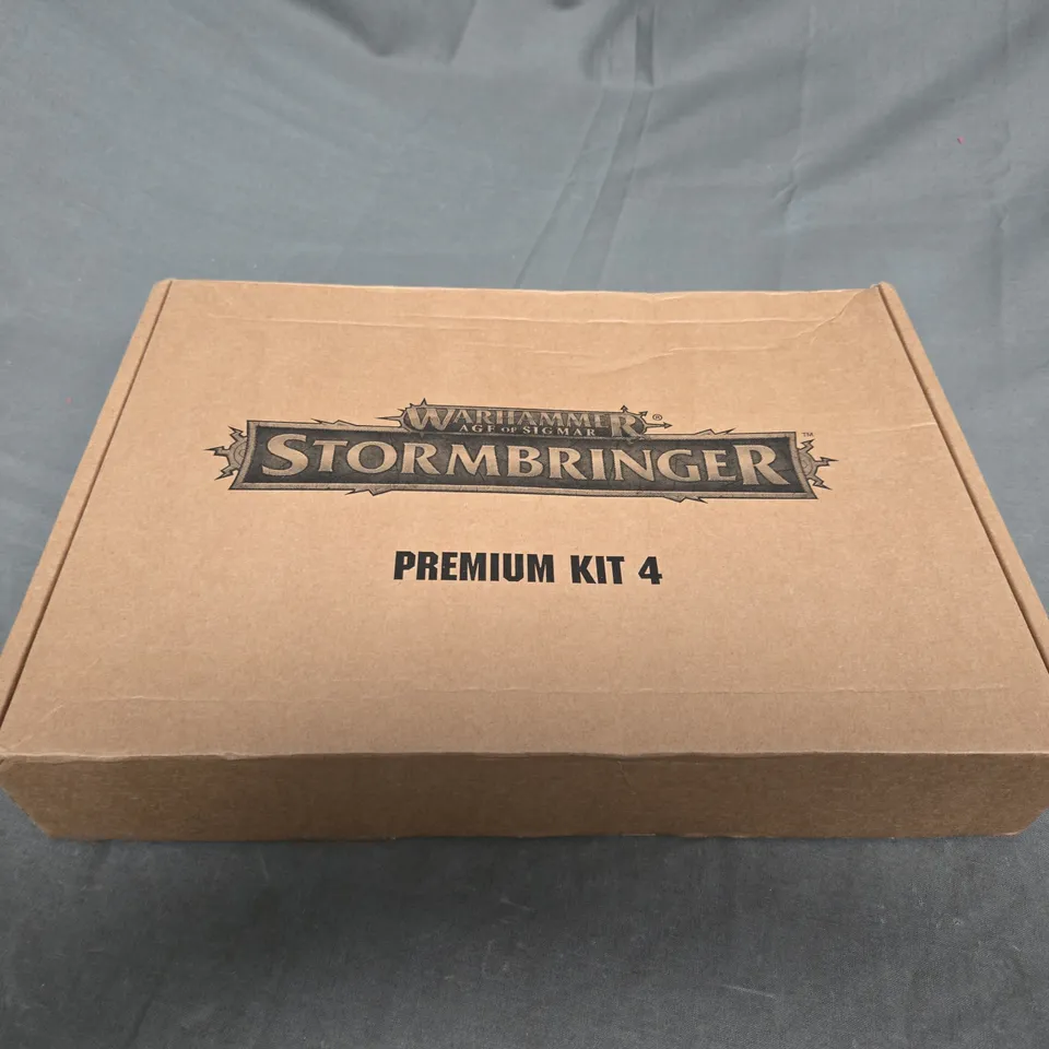 WARHAMMER AGE OF SIGMAR - STORMBRINGER - PREMIUM KIT 4 