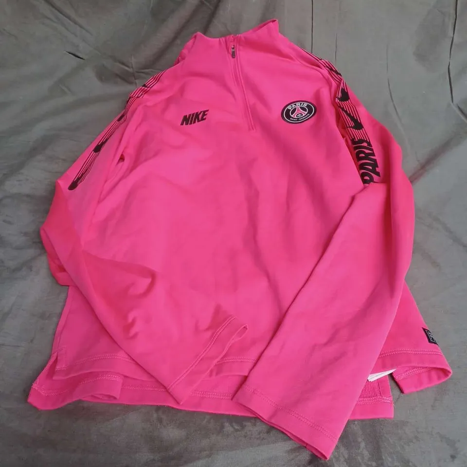 NIKE DRI-FIT 1/4 TOP IN NEON PINK SIZE 13-15YRS