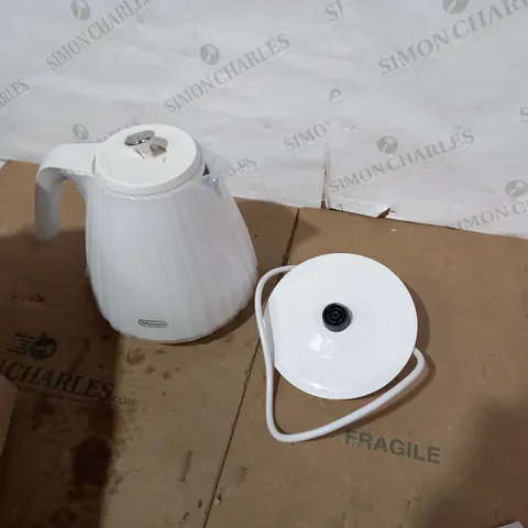 DELONGHI BALLERINA KETTLE