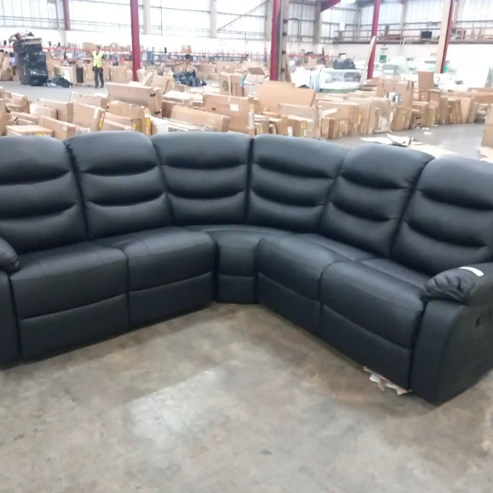 DESIGNER ROTHBURY BLACK FAUX LEATHER MANUAL RECLINING CORNER GROUP
