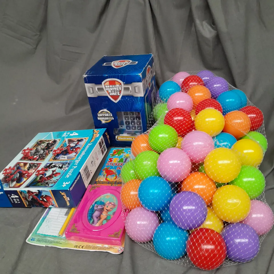 LARGE QAUNTIITY OF ASSORTED TOYS AND GAMES TO INCLUDE BALL PIT BALLS, MOEY SAFE AND JIGSAWS