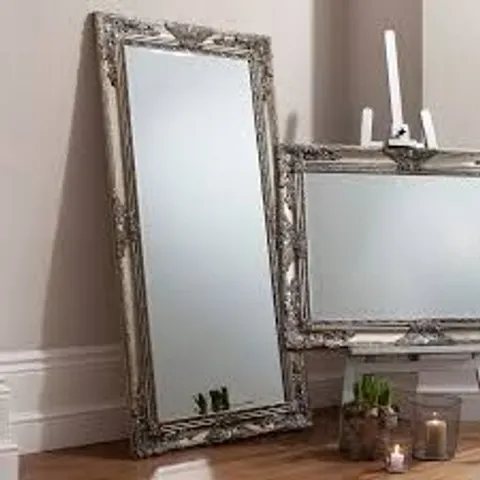 BOXED GALLERY DIRECT HAMPSHIRE LEANER MIRROR ANTIQUE SILVER