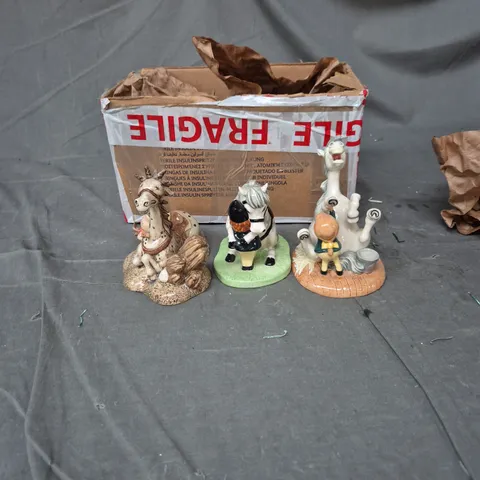 SET OF 3 CERAMIC FIGURINES ON BASES – ASSORTED CHARACTERS