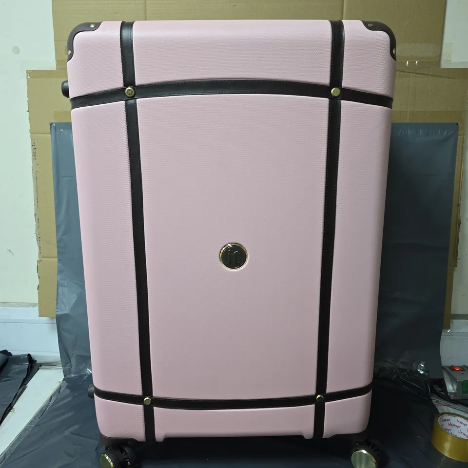 IT LUGGAGE SUPERIORITY SUITCASE - PINK