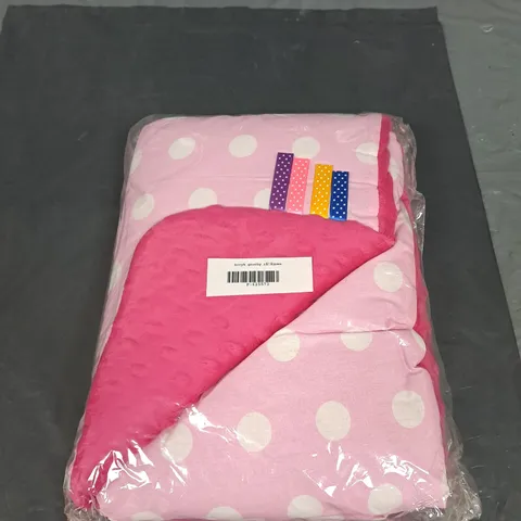 BOX OF APPROXIMATELY 7 BABY BLANKETS - PINK POLKA DOTS