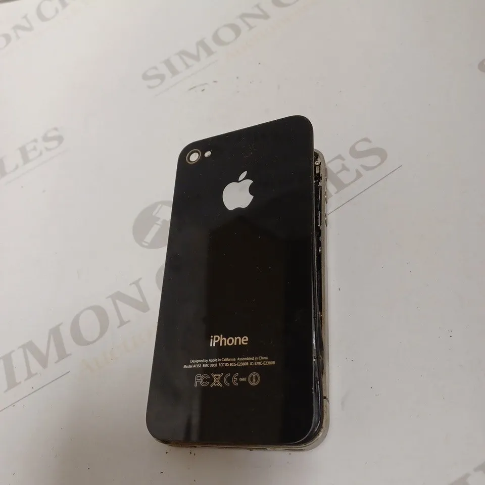 IPHONE 5C BLACK - A1332