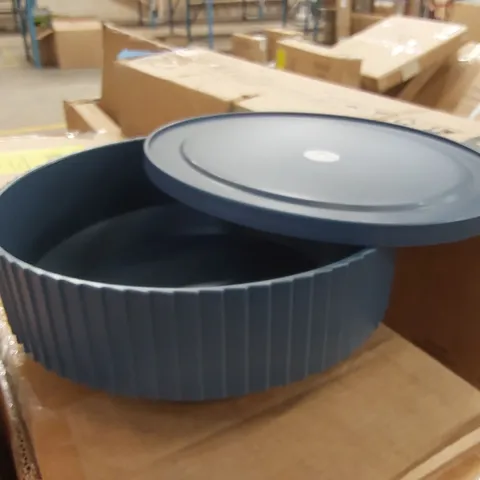 BOXED TAR HONG PLEATS CIRCLE PLASTIC PLANT POT INDIGO BLUE 10.79CM H X 30.91CM W