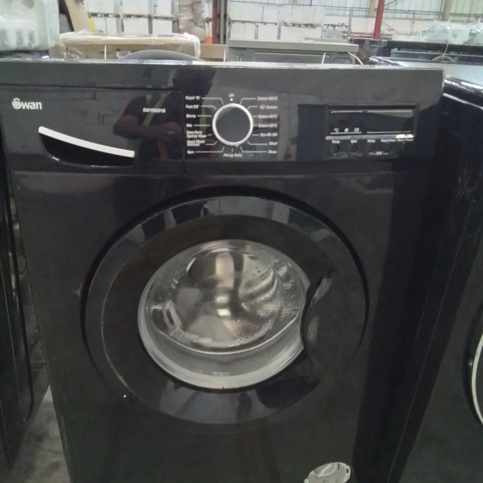 SWAN SW15831B 8KG LOAD, 1200 SPIN WASHING MACHINE - BLACK RRP £299.99