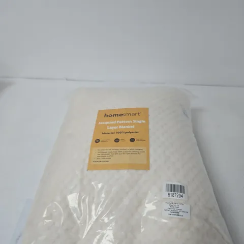 HOMESMART JACQUARD PATTERN SINGLE LAYER BLANKET – 100% POLYESTER