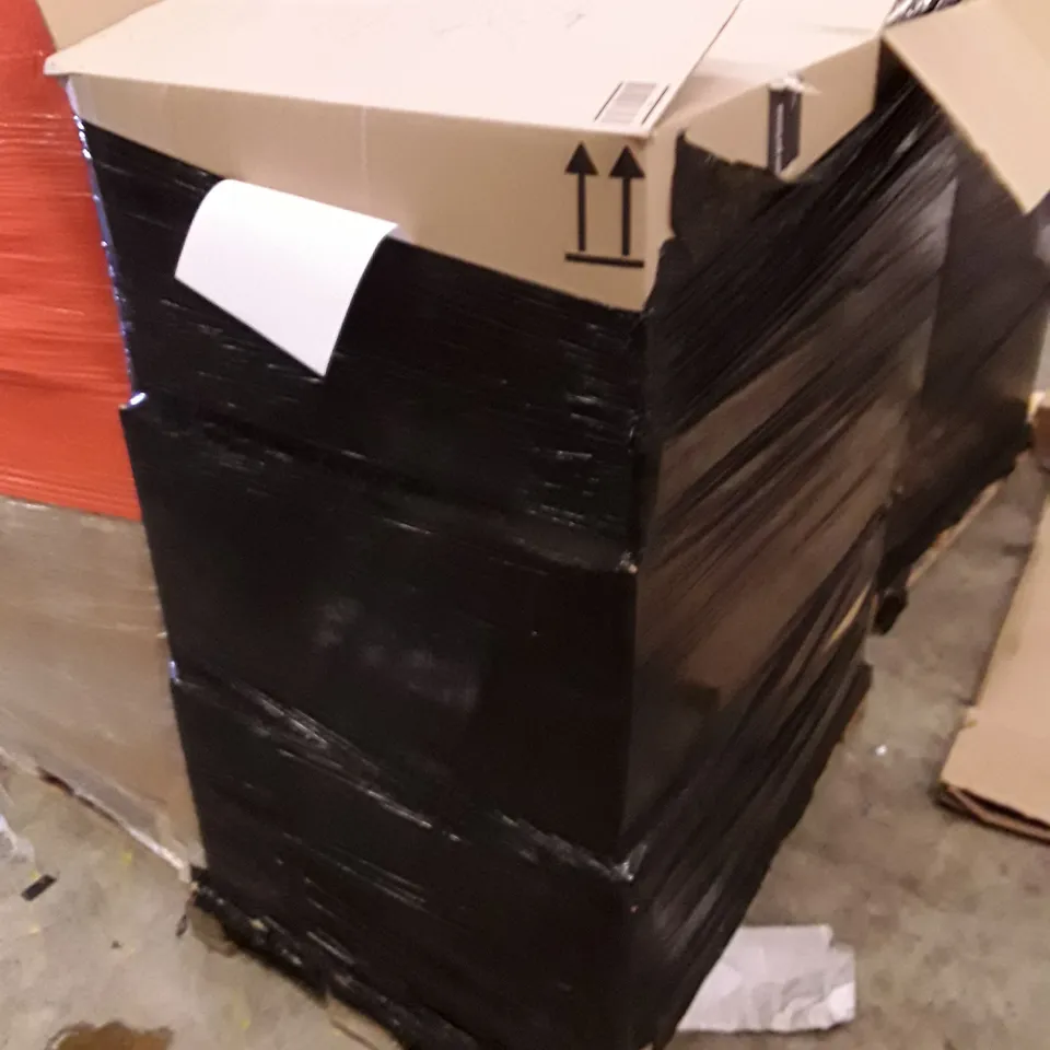 PALLET OF ASSORTED PRODUCTS INCLUDING TOILETRYS BAG, ROLLING TRAY, CONTRACT LAW BOOK, ABSOLUTELY FABULOUS DVD, FACE MASKS, LED MIRROR LAMP