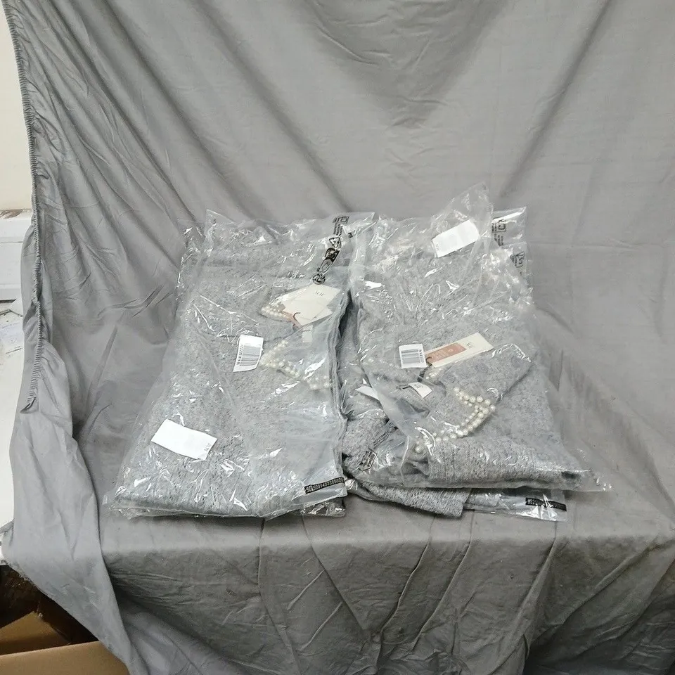 6 X JDY APRIL PEARL COLLAR KNITTED JUMPER OF VARIOUS SIZES