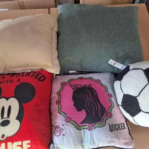 LOT OF 8 ASSORTED FILLED CUSHIONS