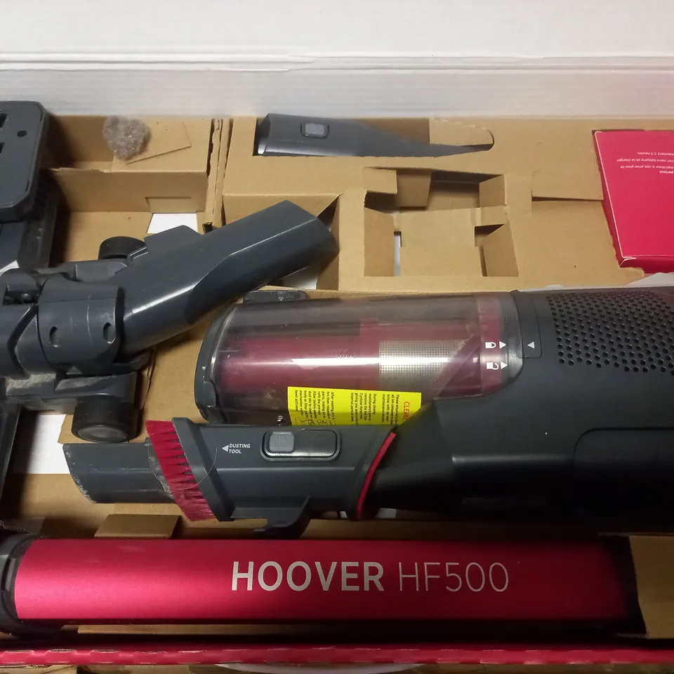 HOOVER CORDLESS VACUUM CLEANER WITH ANTI-TWIST™
