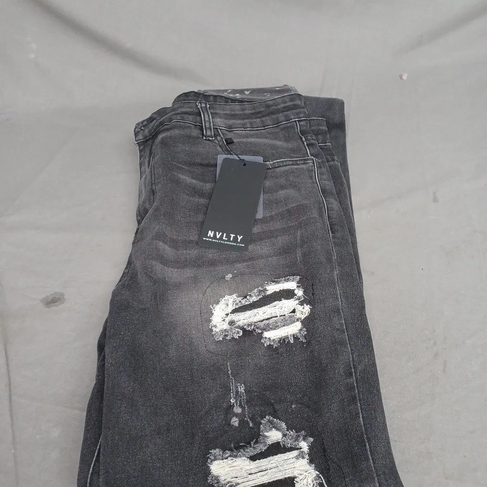 NVLTY TRIPLE PATCHWORK JEANS IN GREY SIZE 34