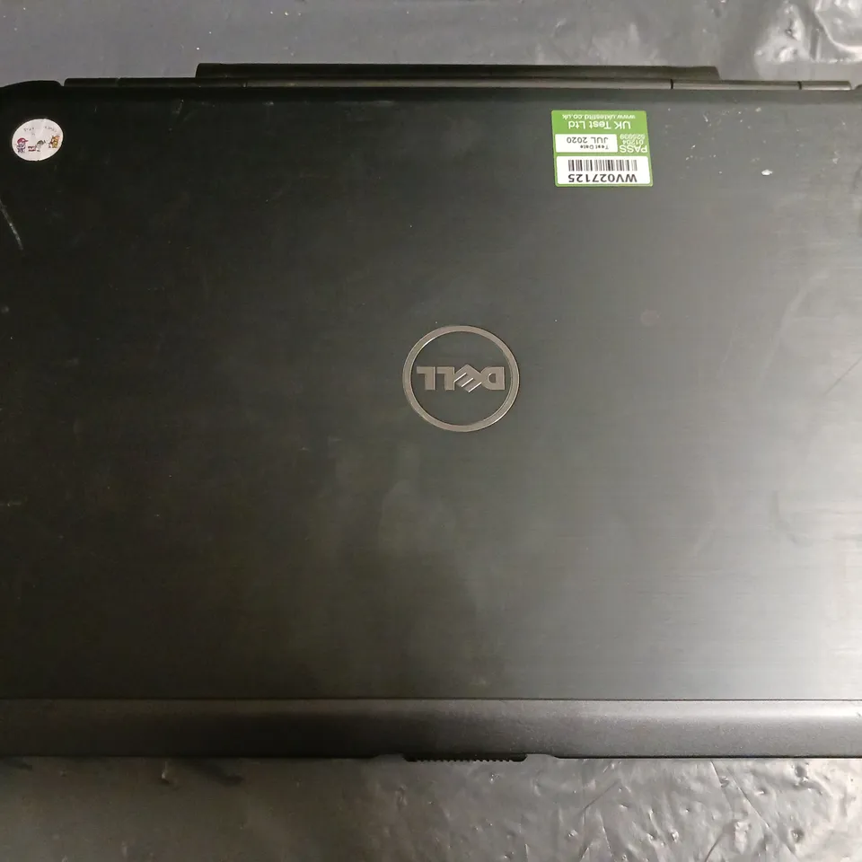 DELL LATITUDE E5530 LAPTOP