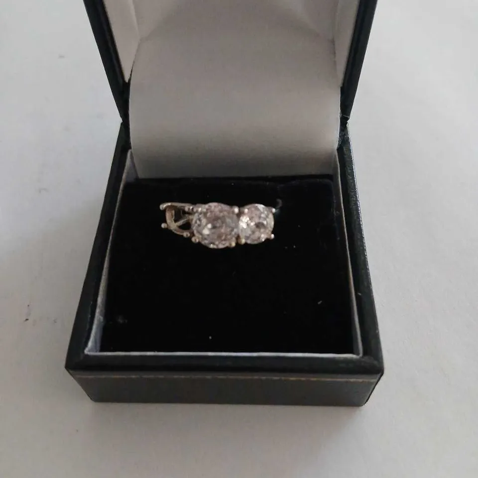 TEN ASSORTED STERLING SILVER RINGS