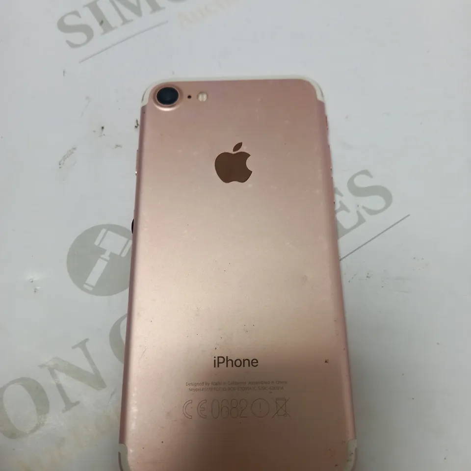 APPLE IPHONE 7
